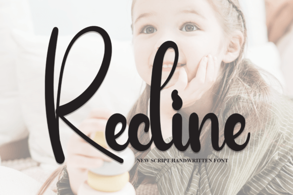 Recline: The Handwritten Font That Elevates Digital Marketing Visuals